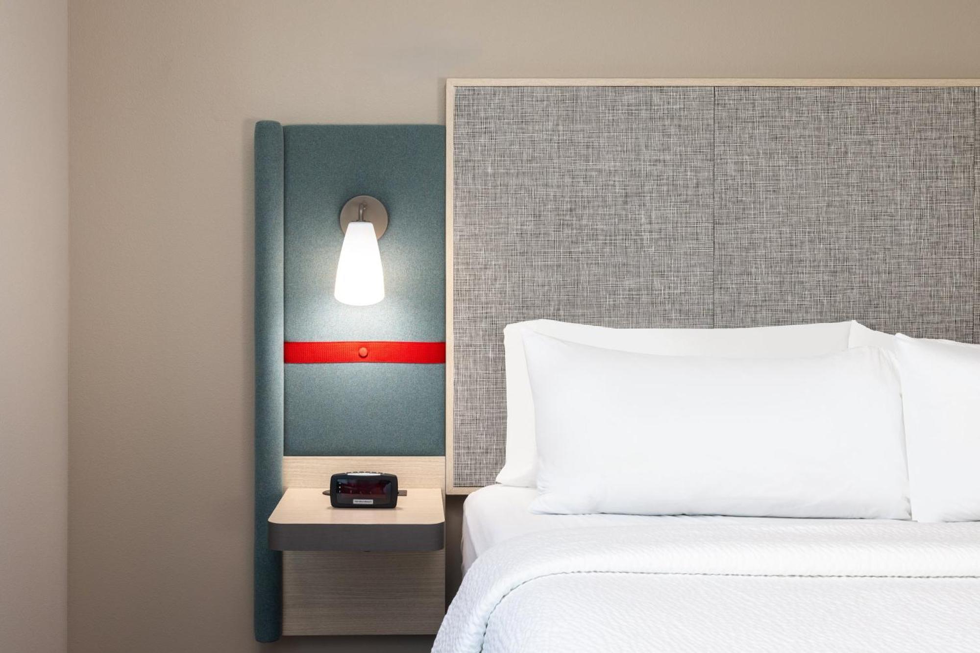 Avid Hotels Billings West By Ihg Exterior foto
